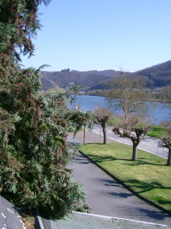 Gasthaus Zur Traube Hatzenport Kültér fotó