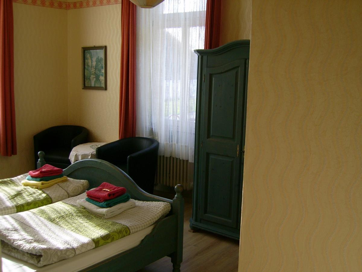 Gasthaus Zur Traube Hatzenport Kültér fotó