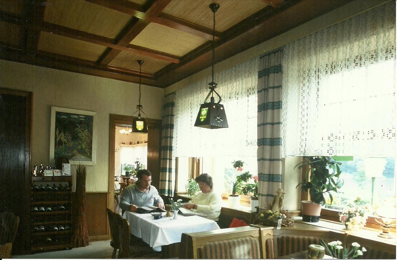 Gasthaus Zur Traube Hatzenport Kültér fotó
