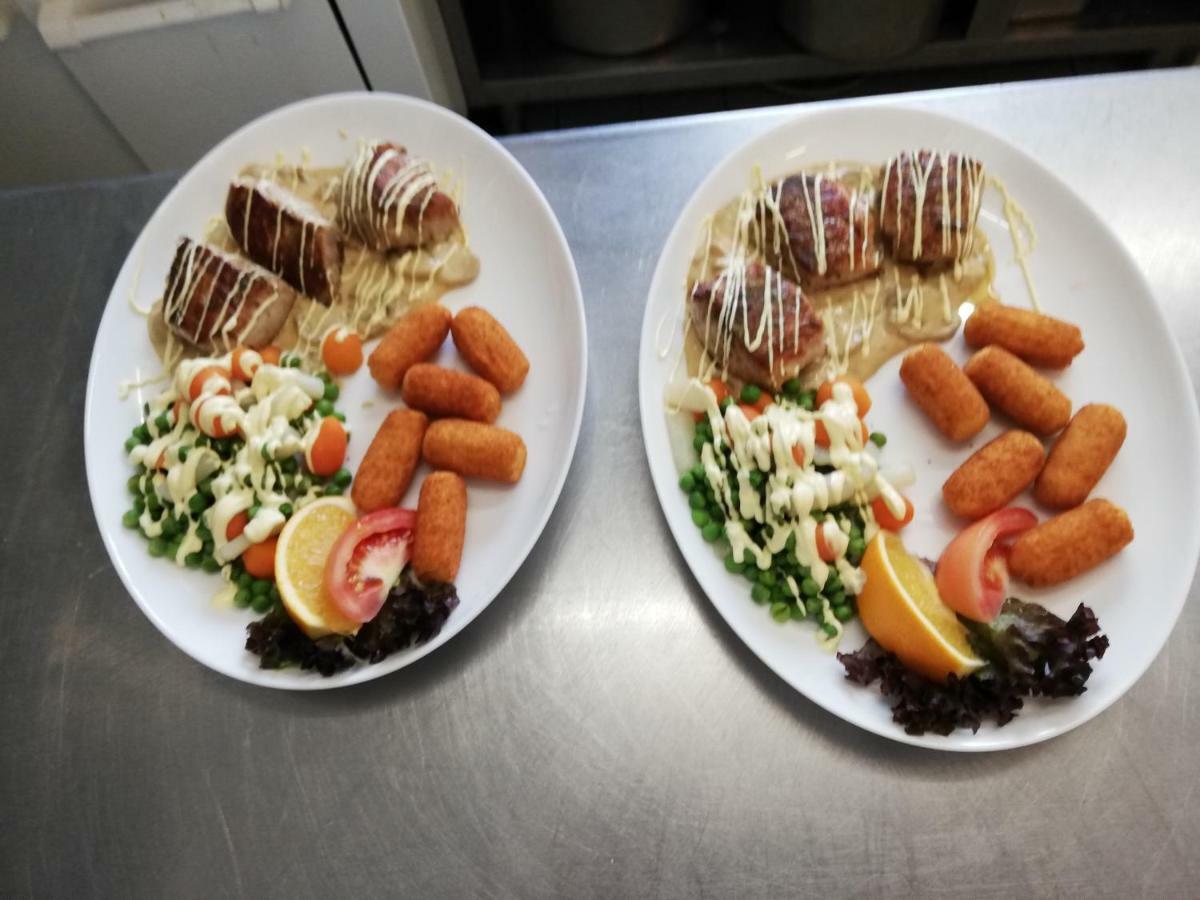 Gasthaus Zur Traube Hatzenport Kültér fotó