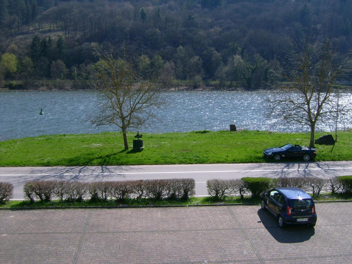 Gasthaus Zur Traube Hatzenport Kültér fotó